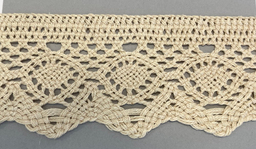 1,25m Klöppelspitze 50 mm natur